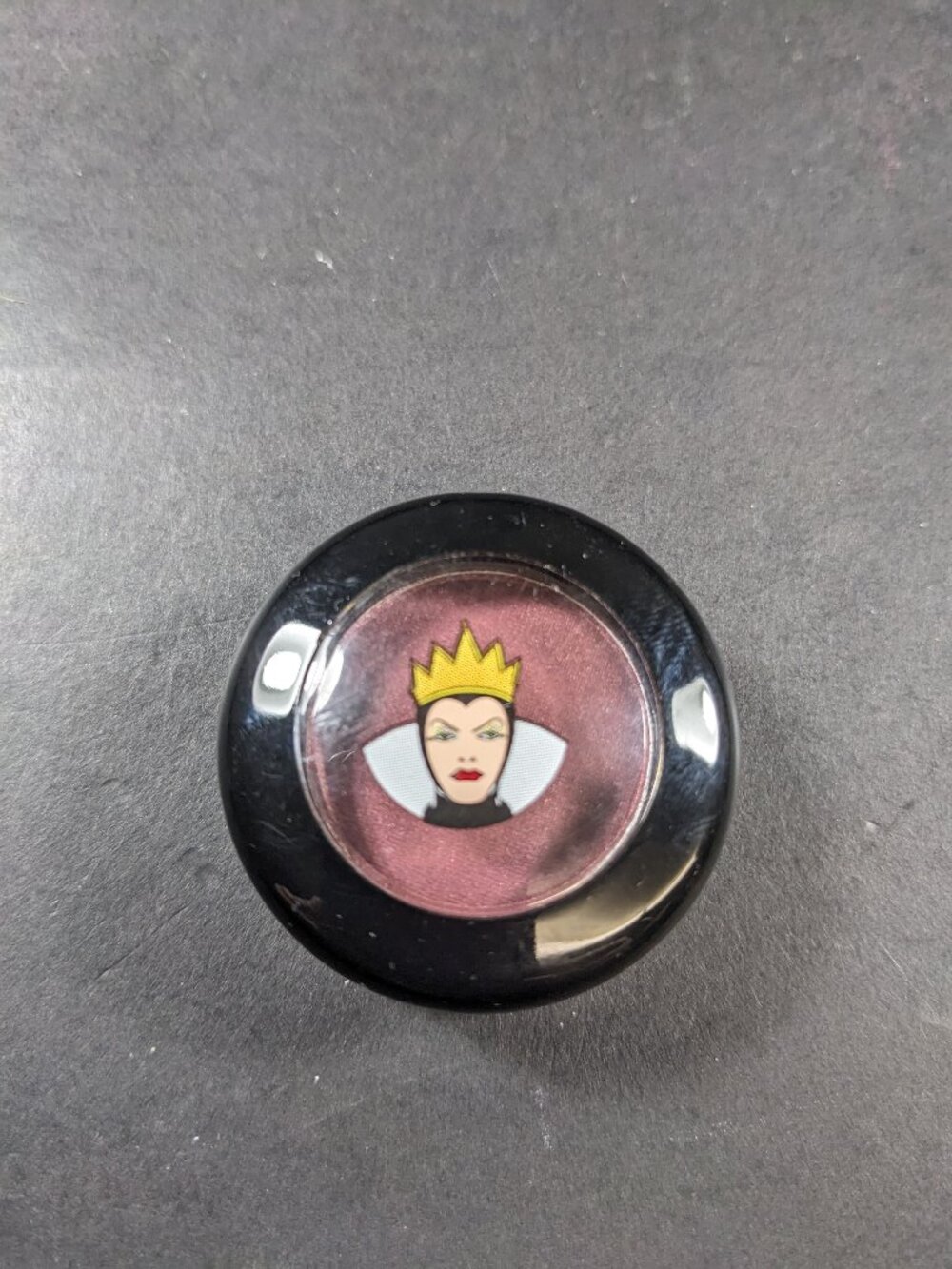 NEW MAC Vainglorious Eyeshadow Disney